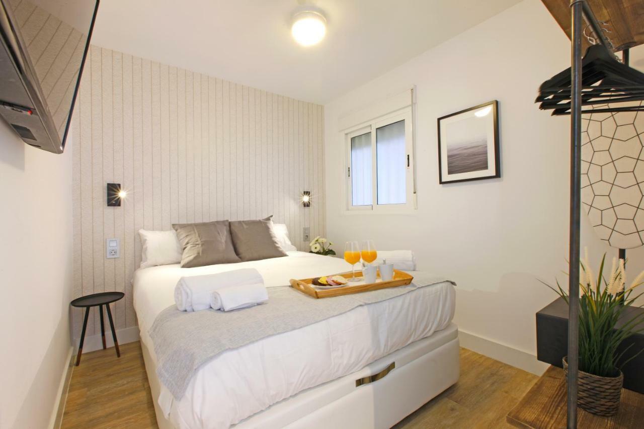 Picasso Boutique Apartment Торемолинос Екстериор снимка